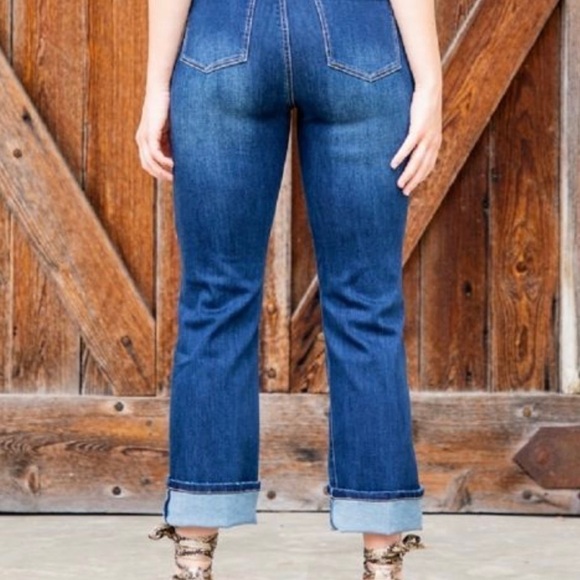 𝅺L&B Mid Wash High Rise Boyfriend Jeans W Crochet Lace-NWT-JEANS JUST DROPPED! - Picture 3 of 7